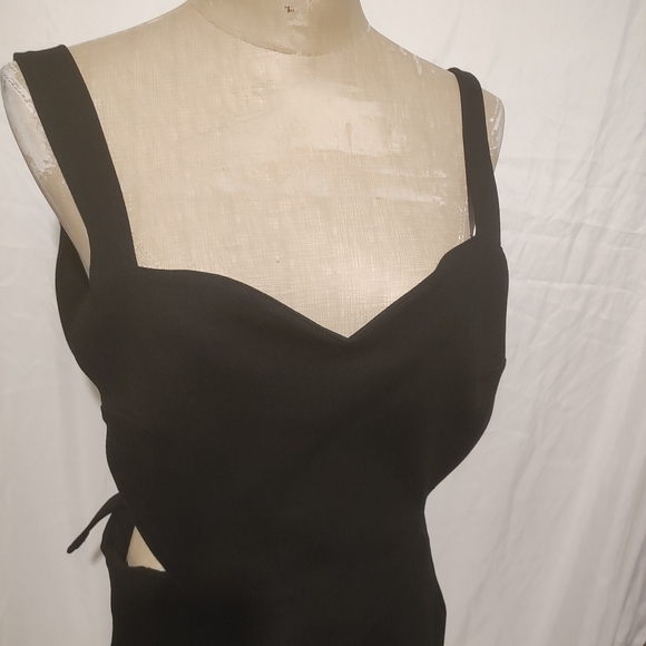 Retrolicious XL heart shaped black skirtall - Picture 4 of 6